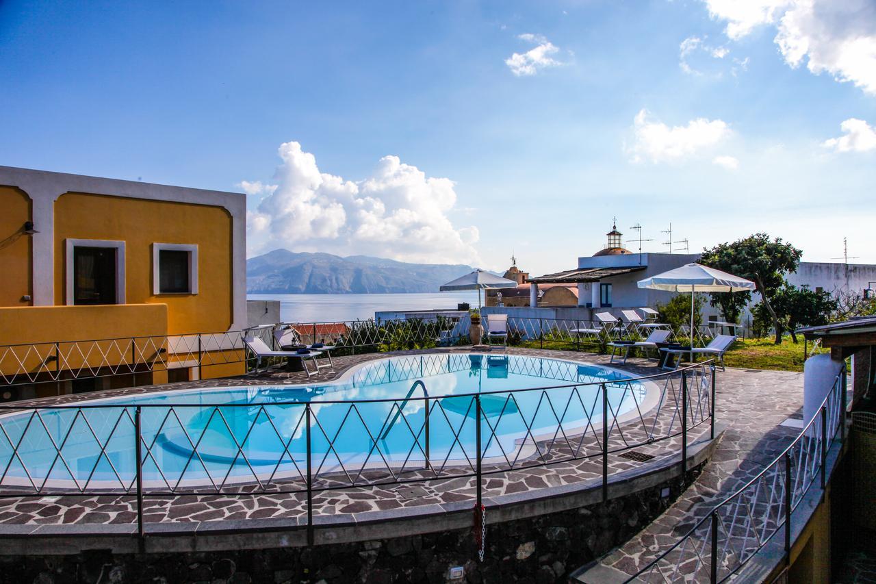 Hotel Arcangelo - Salina Santa Marina Salina Exteriör bild